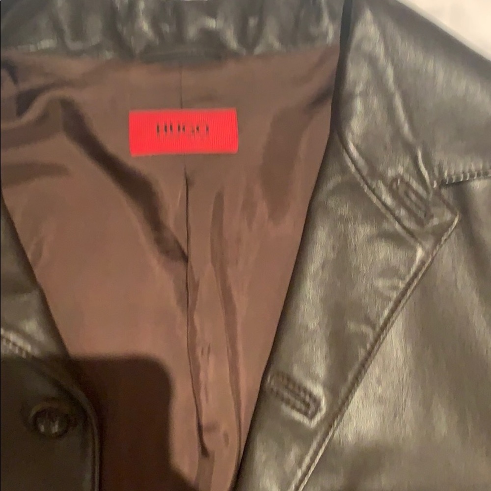 Hugo boss leather jacket - Picture 3 of 6
